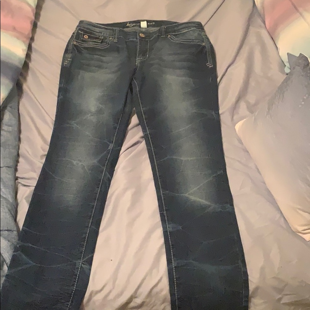 Jeans